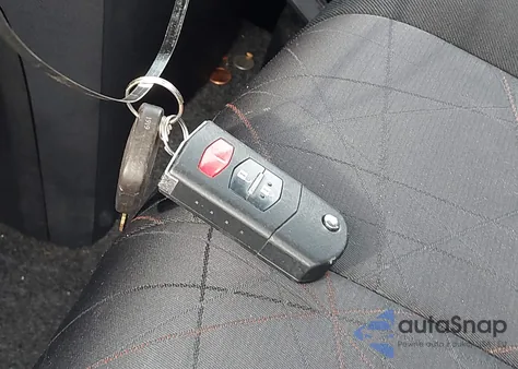 2013 Mazda Mazda2 Sport from USA, damaged, VIN JM1DE1KY7D0166470